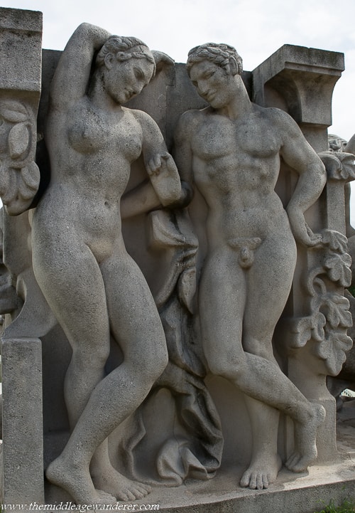 Male Statues & Their Appendages - Paris Part 1